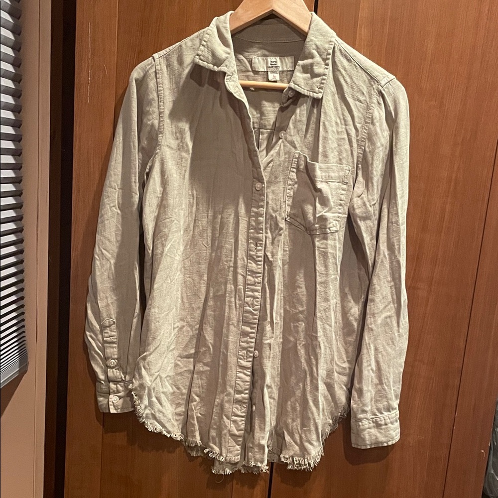 Casual Beige Button-Up Shirt